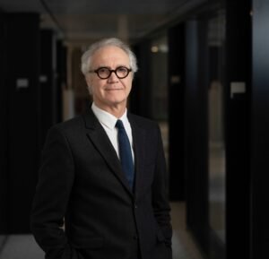 L’Union européenne mise sur la réglementation pour s&rsquo;affirmer face à la Chine et aux États-Unis, selon Frédéric Nouel